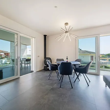 Apartmentsgarda - Le Terrazze Del Garda 라찌제