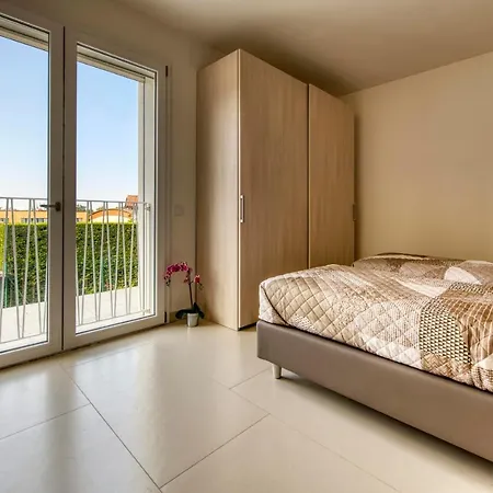 Apartmentsgarda - Le Terrazze Del Garda Apartament