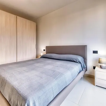 Apartmentsgarda - Le Terrazze Del Garda 拉齐塞