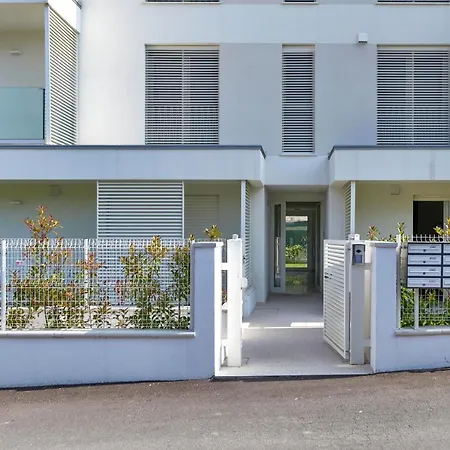 Apartmentsgarda - Le Terrazze Del Garda Apartament *