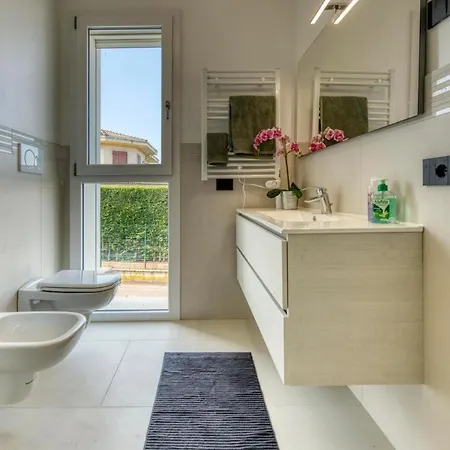 Apartmentsgarda - Le Terrazze Del Garda 公寓 *