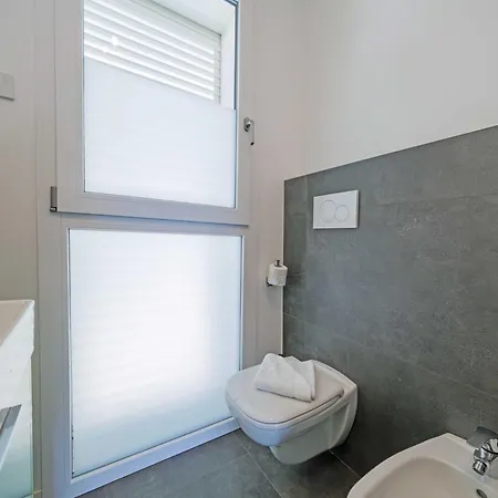 Apartmentsgarda - Le Terrazze Del Garda Appartement Lazise