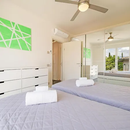 Apartmentsgarda - Le Terrazze Del Garda Appartement *